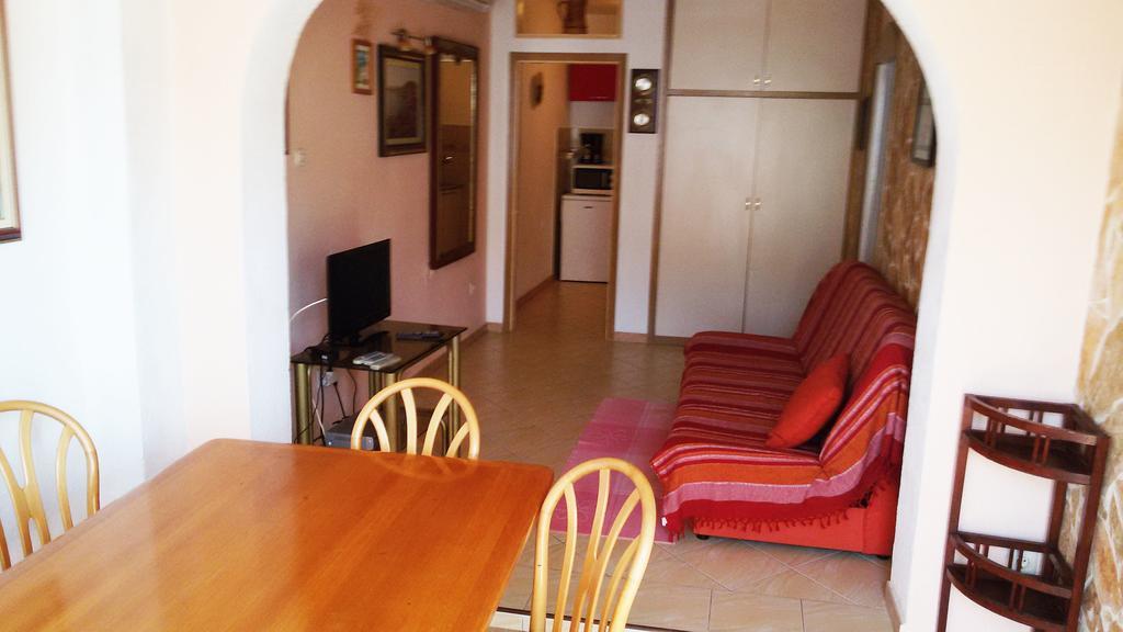 Apartments Carmen Vinišće חדר תמונה